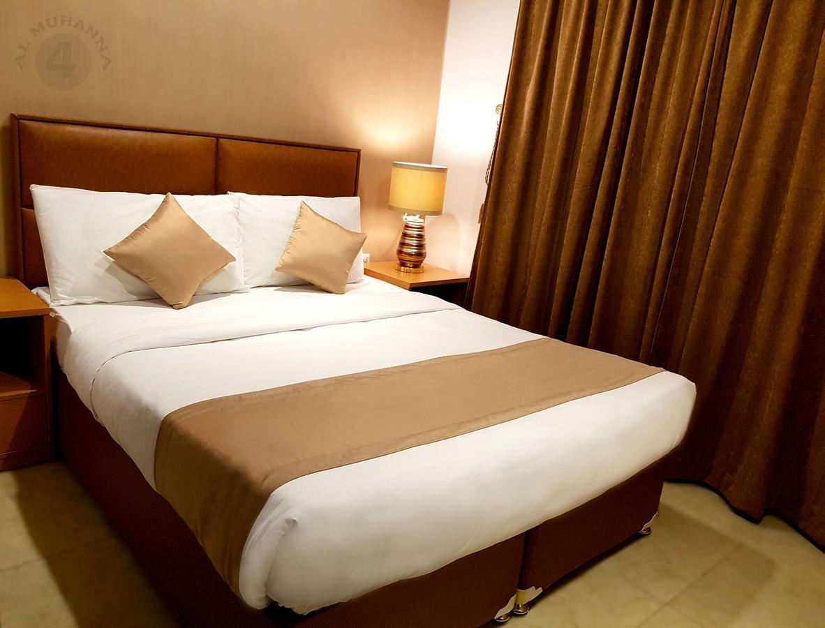 Al Muhanna Plaza Luxury Plus Salmiya Exterior photo