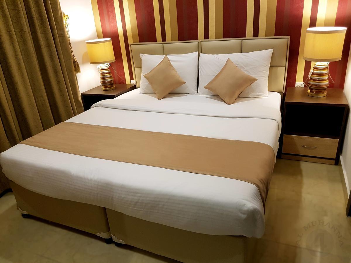 Al Muhanna Plaza Luxury Plus Salmiya Exterior photo